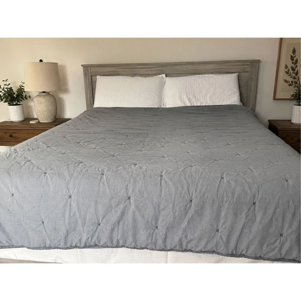 Better Homes & Gardens Gray Tufted Comforter Minimalist Modern Bedding Sz 90x84